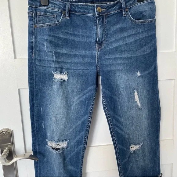 Calvin Klein Women's Dark Blue Cropped Jeans - Picture 2 of 8